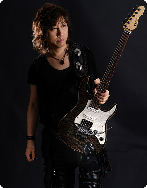 山崎淳/Guitar