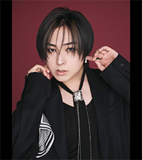 蒼井翔太